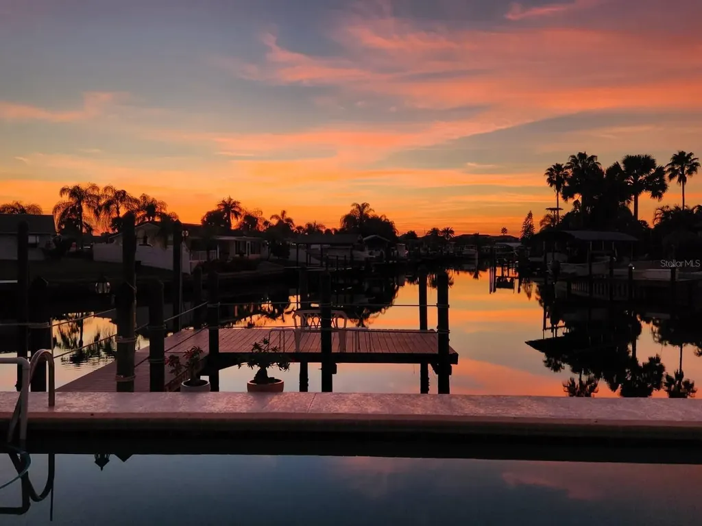 6516 Bimini Court Apollo Beach FL 33572