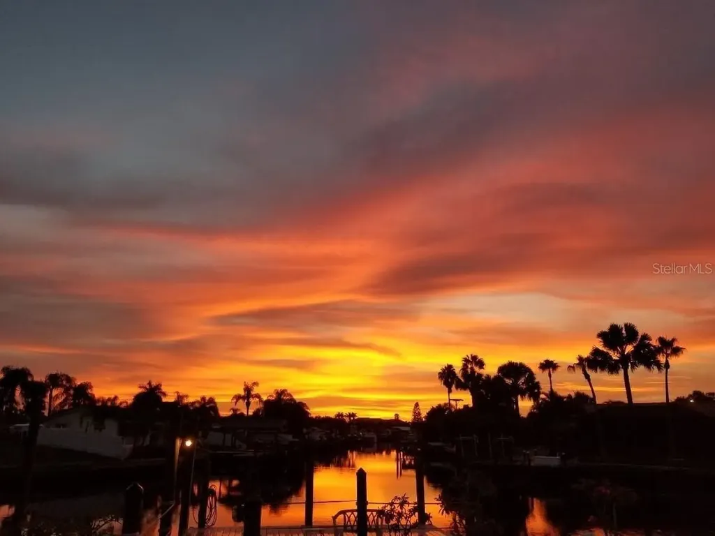 6516 Bimini Court Apollo Beach FL 33572