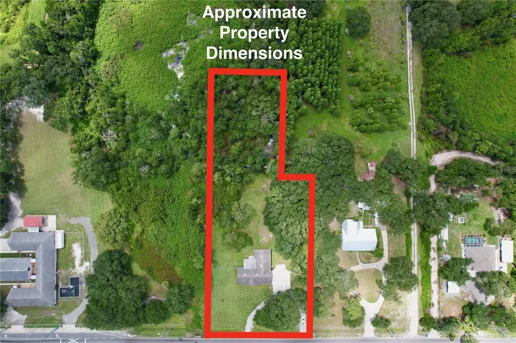 1405 Knights Griffin Road Plant City FL 33565