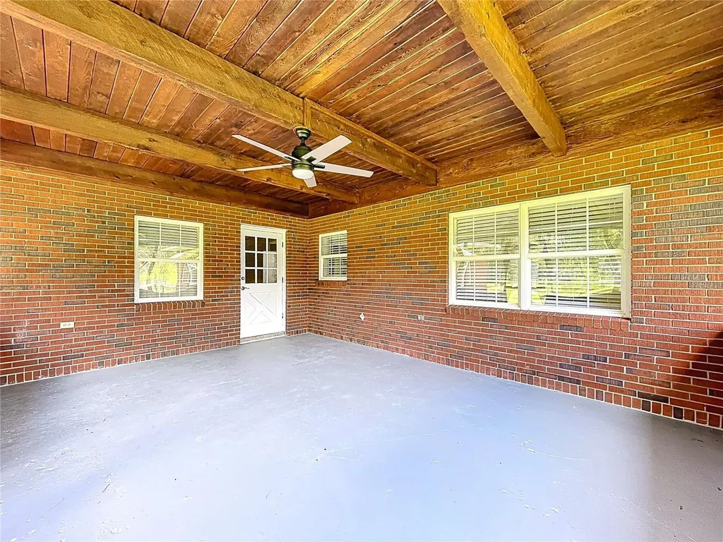 1405 Knights Griffin Road Plant City FL 33565