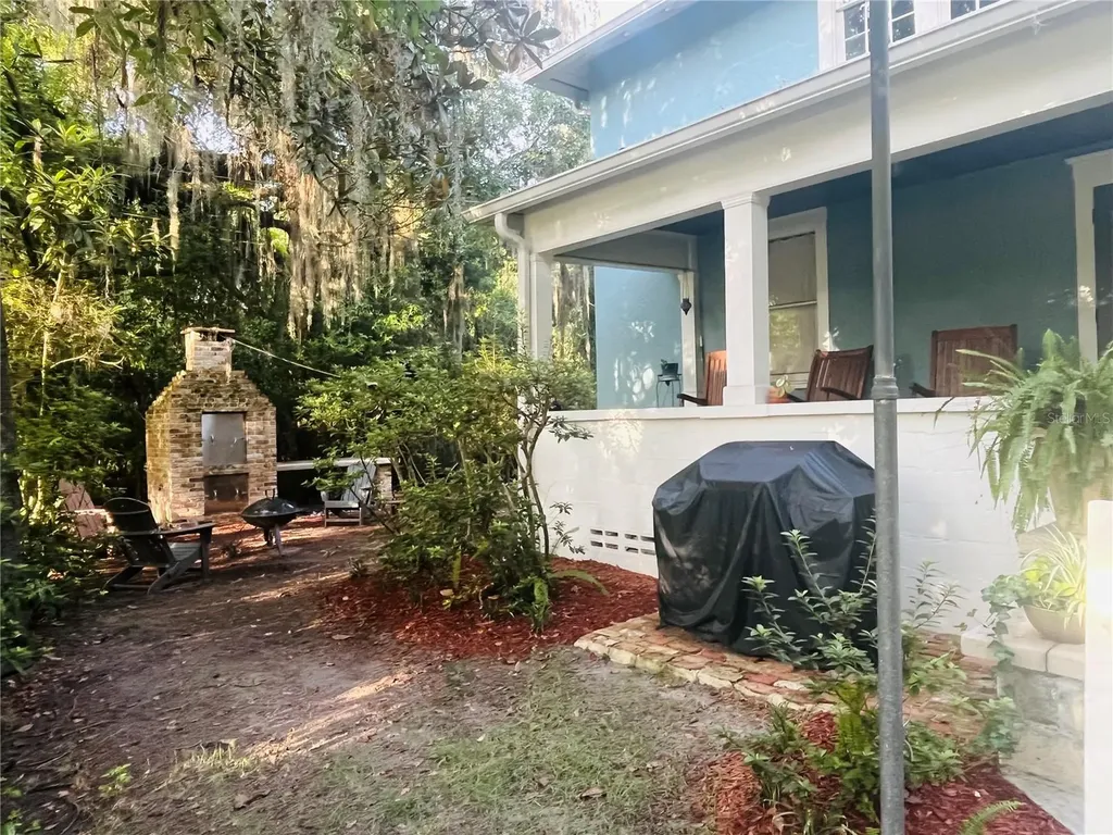Gainesville FL 32601