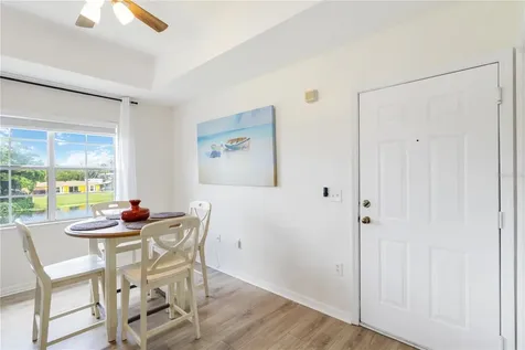 1050 Villagio Circle Sarasota FL 34237