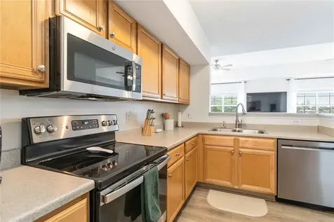 1050 Villagio Circle Sarasota FL 34237