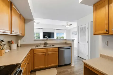 1050 Villagio Circle Sarasota FL 34237