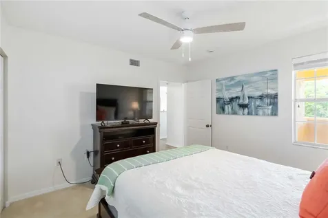 1050 Villagio Circle Sarasota FL 34237