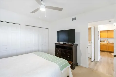 1050 Villagio Circle Sarasota FL 34237