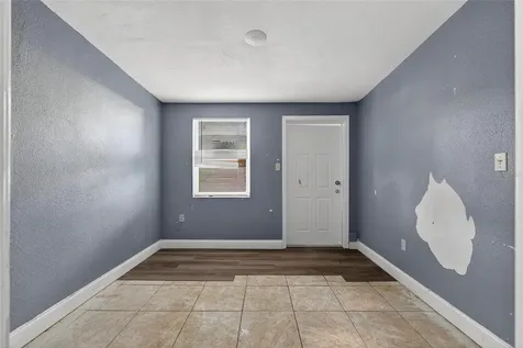 1257 N Pine Hills Road Orlando FL 32808