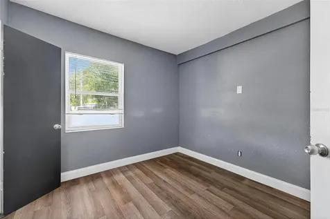 1257 N Pine Hills Road Orlando FL 32808