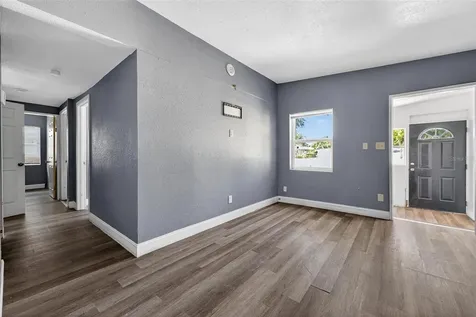 1257 N Pine Hills Road Orlando FL 32808