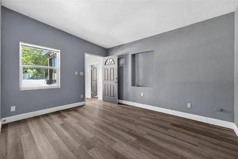 1257 N Pine Hills Road Orlando FL 32808