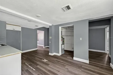 1257 N Pine Hills Road Orlando FL 32808