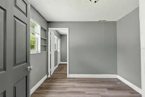 1257 N Pine Hills Road Orlando FL 32808