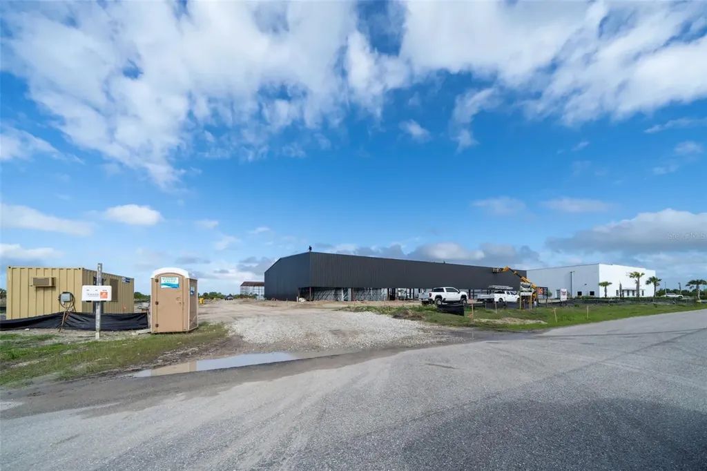 8411-8419 Duffie Drive Punta Gorda FL 33982