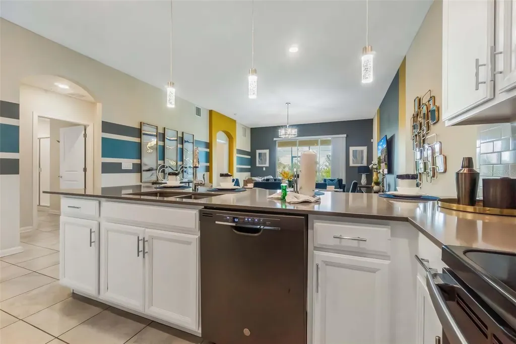 1153 Drop Lane Davenport FL 33896