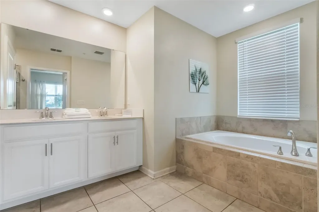 1153 Drop Lane Davenport FL 33896