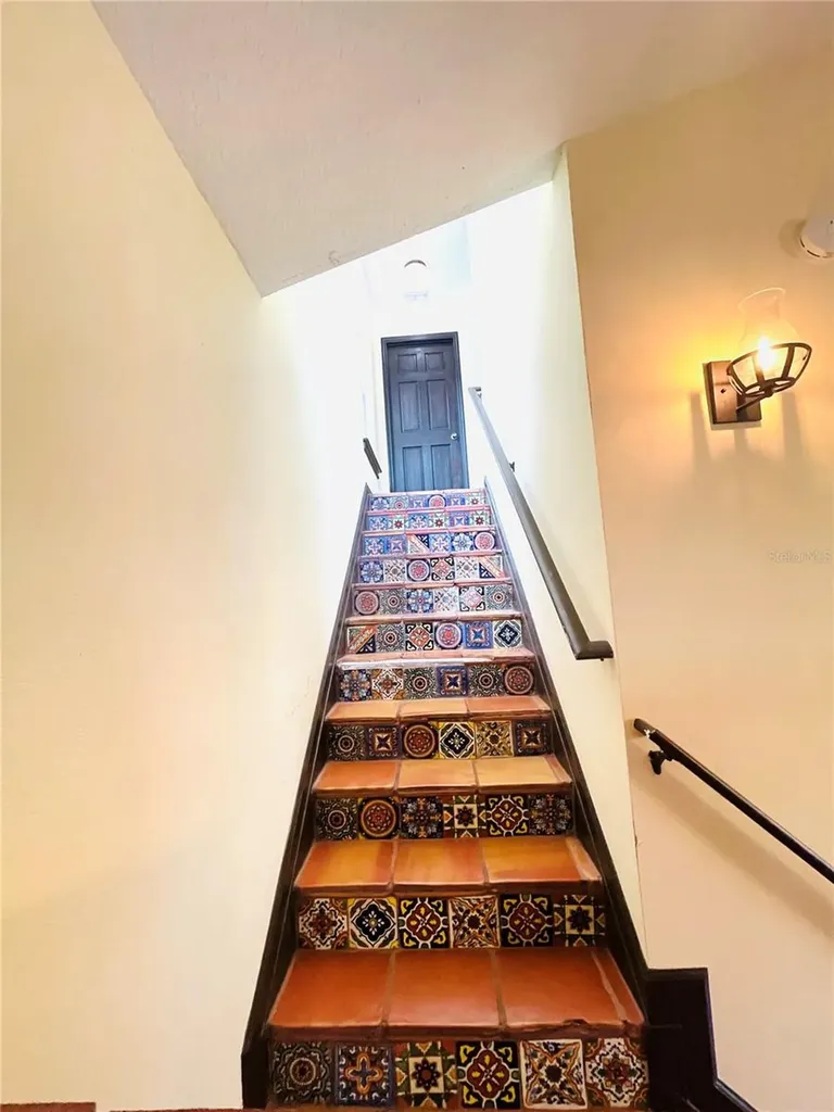 1931 W Chestnut Street Tampa FL 33607