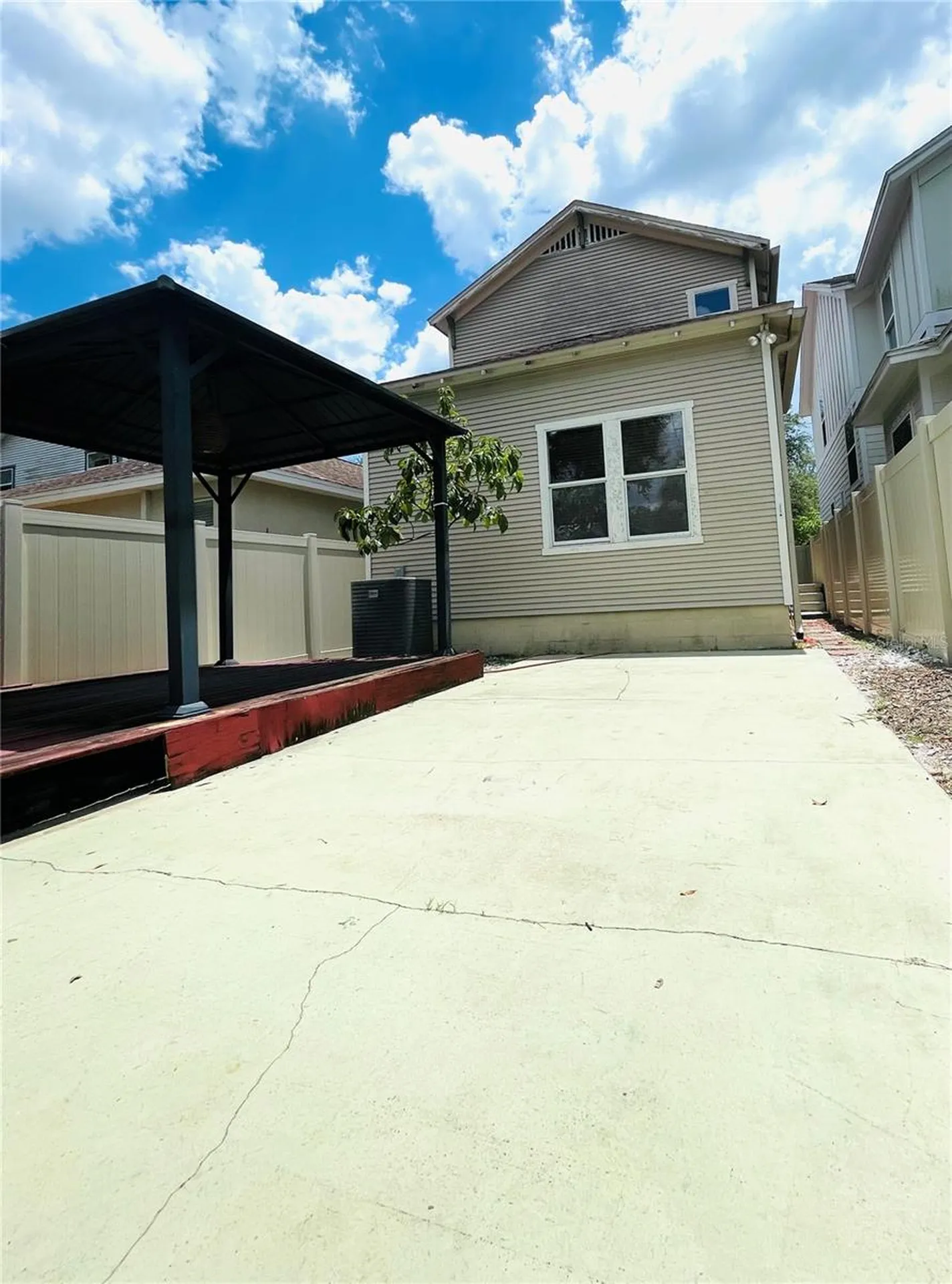 1931 W Chestnut Street Tampa FL 33607