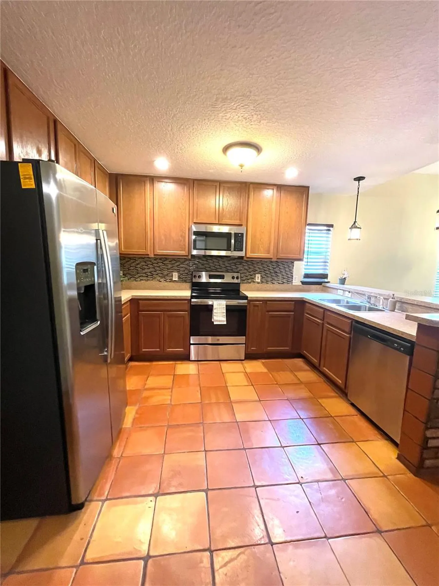 1931 W Chestnut Street Tampa FL 33607
