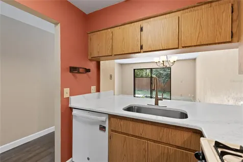 2635 SW 35th Place Gainesville FL 32608