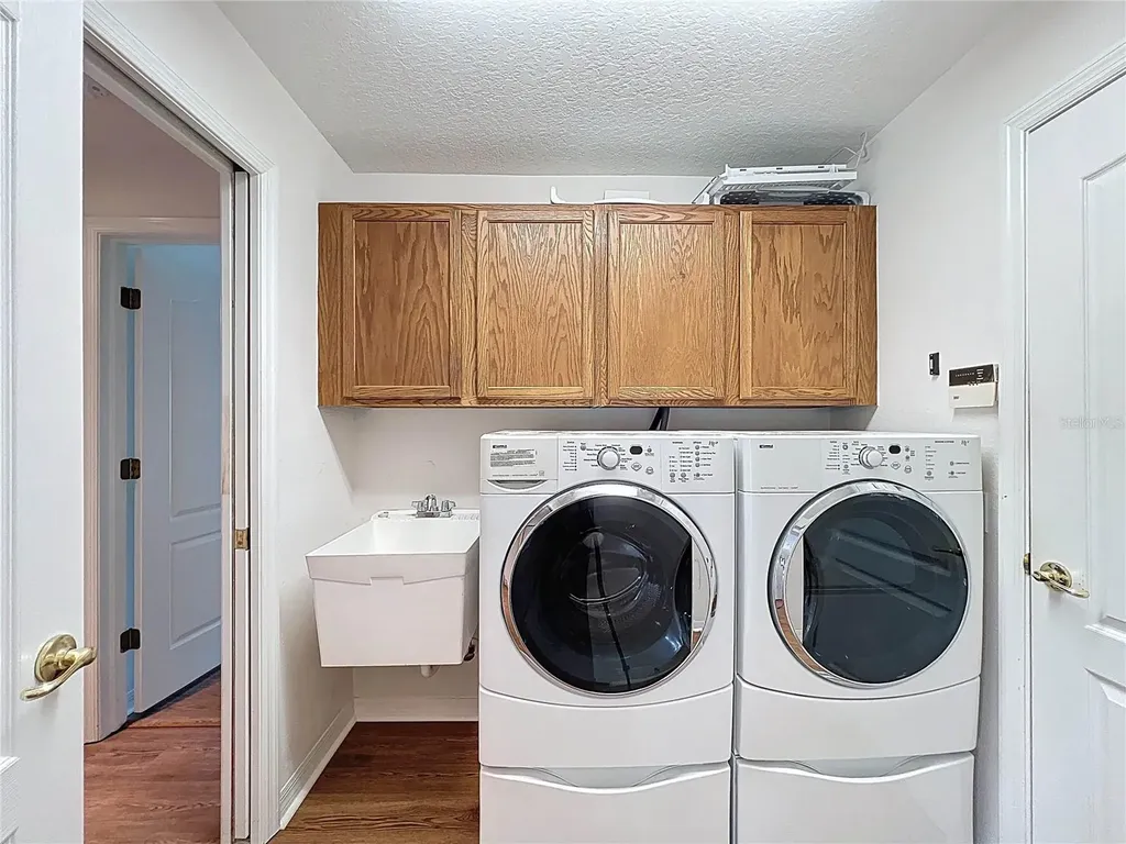 11644 Spindrift Loop Hudson FL 34667