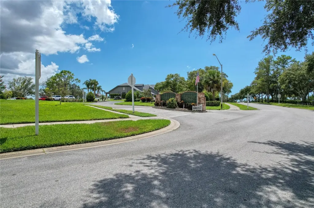 11644 Spindrift Loop Hudson FL 34667