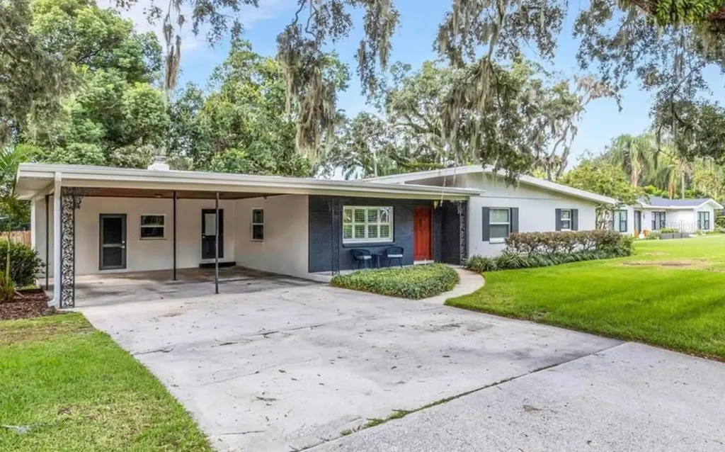 1433 Easton Drive Lakeland FL 33803