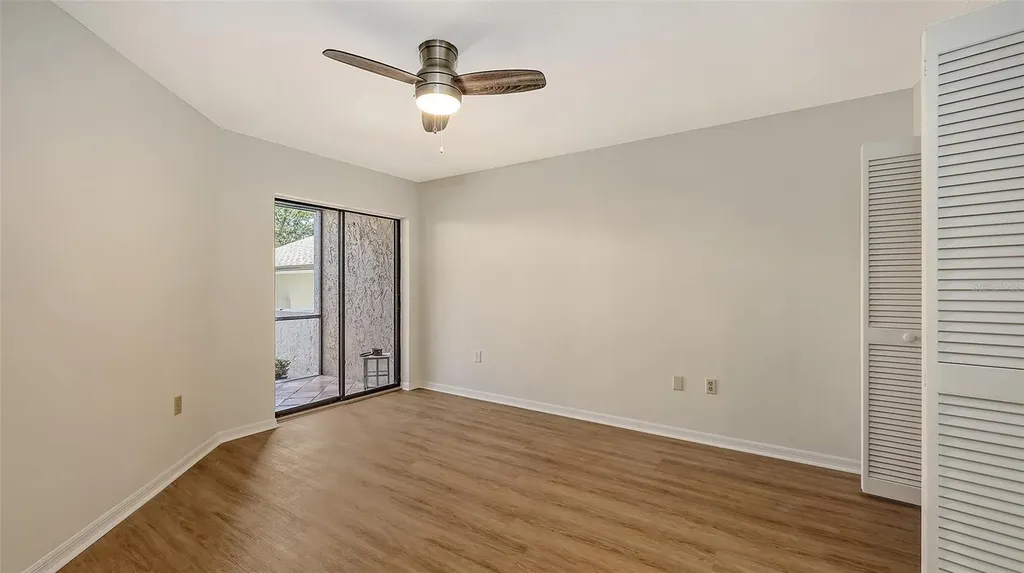 5223 Heron Way Sarasota FL 34231