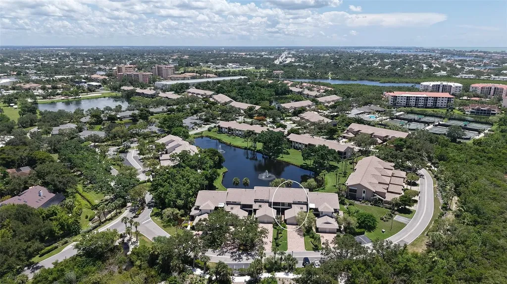 5223 Heron Way Sarasota FL 34231