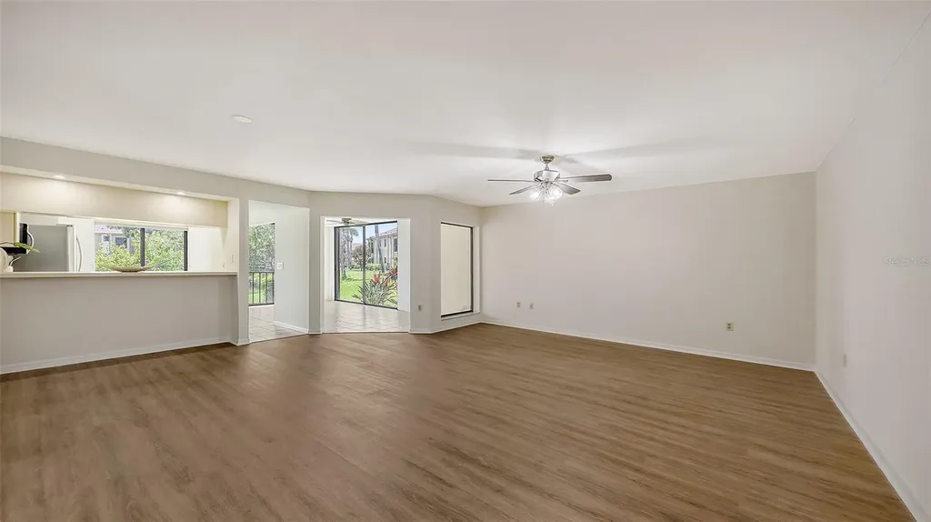 5223 Heron Way Sarasota FL 34231
