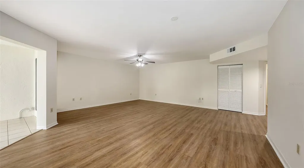 5223 Heron Way Sarasota FL 34231