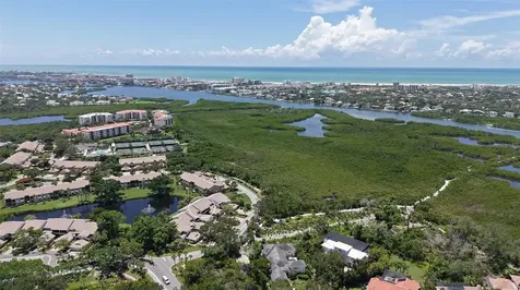 5223 Heron Way Sarasota FL 34231