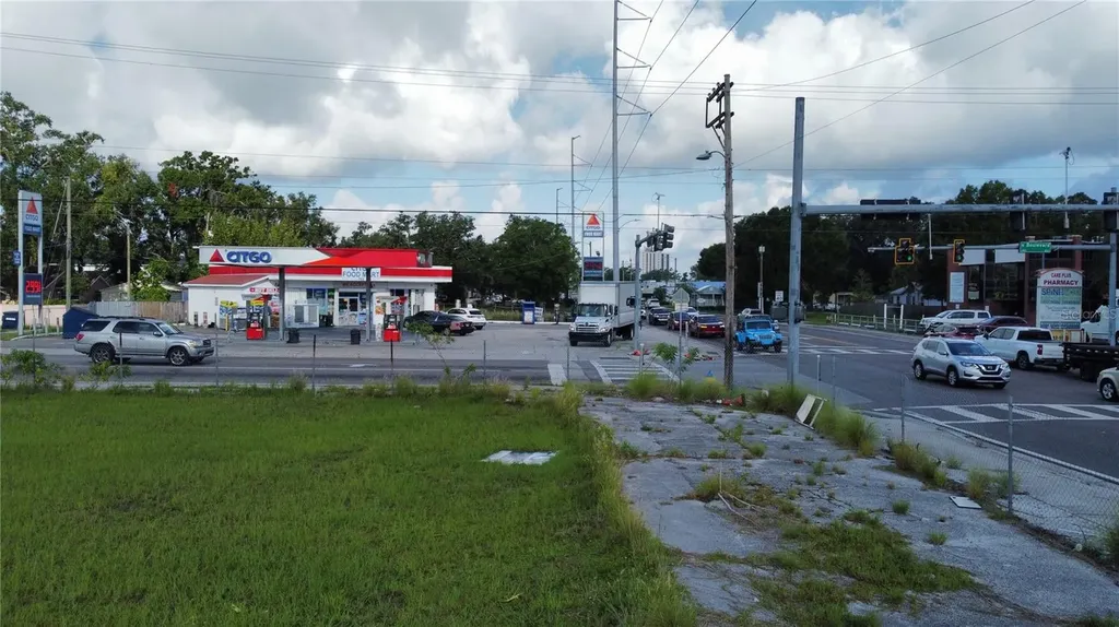 622 W Drive Martin Luther King Jr Boulevard Tampa FL 33603