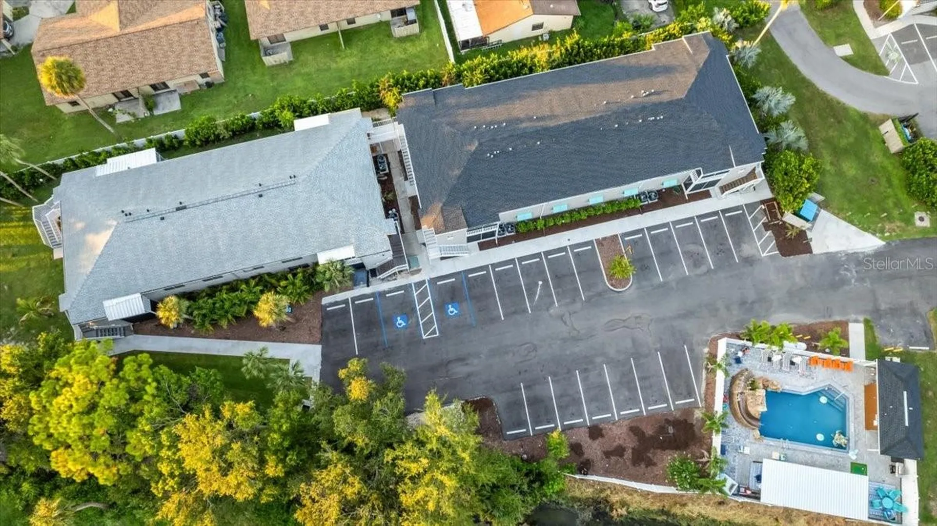 2704 49th Avenue W Bradenton FL 34207