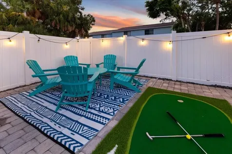 2704 49th Avenue W Bradenton FL 34207