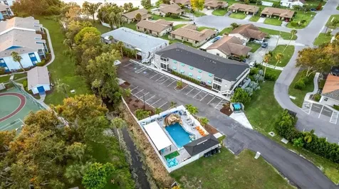 2704 49th Avenue W Bradenton FL 34207