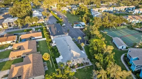 2704 49th Avenue W Bradenton FL 34207