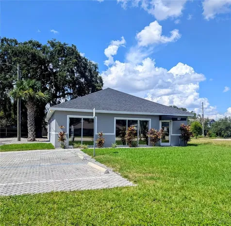 907 Emmett Street Kissimmee FL 34741