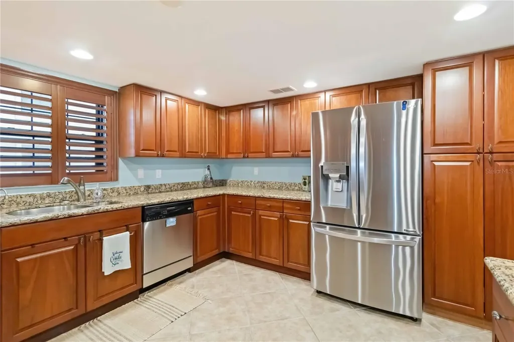 50 Meredith Drive Englewood FL 34223