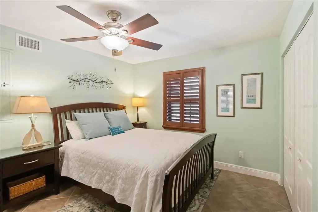 50 Meredith Drive Englewood FL 34223