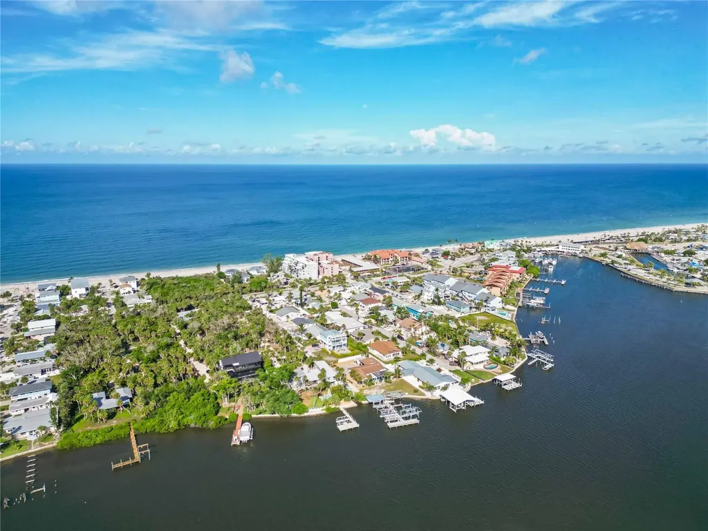 50 Meredith Drive Englewood FL 34223