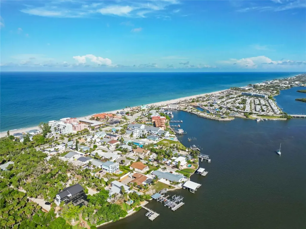 50 Meredith Drive Englewood FL 34223