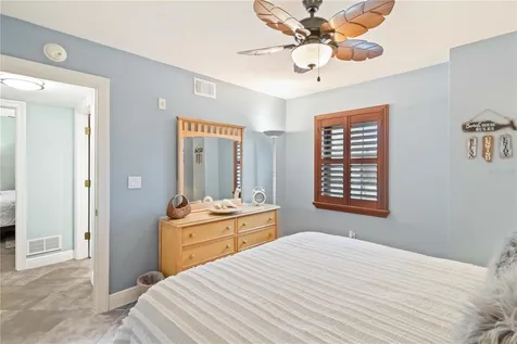 50 Meredith Drive Englewood FL 34223
