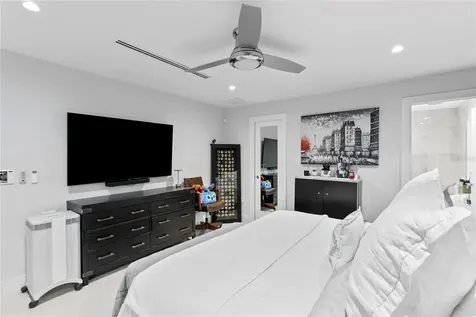 4001 48th Avenue S St Petersburg FL 33711