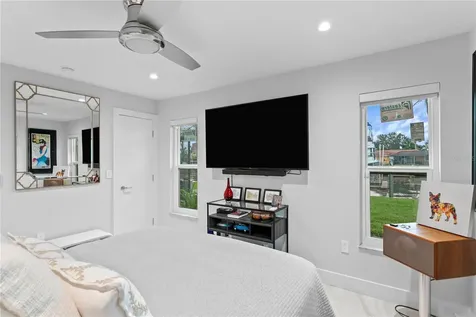4001 48th Avenue S St Petersburg FL 33711