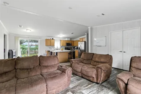 41 Norman Lane Auburndale FL 33823