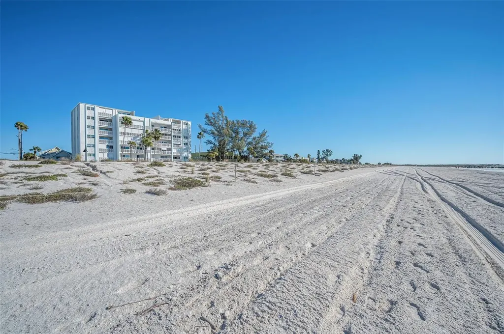 403 Gulf Way St Pete Beach FL 33706