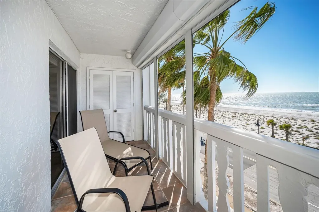 403 Gulf Way St Pete Beach FL 33706