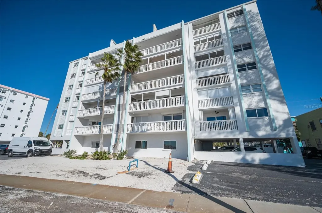 403 Gulf Way St Pete Beach FL 33706