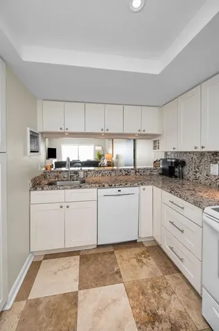 403 Gulf Way St Pete Beach FL 33706