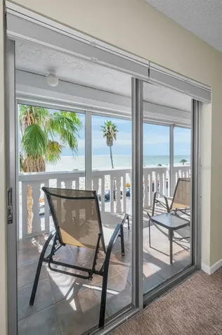 403 Gulf Way St Pete Beach FL 33706